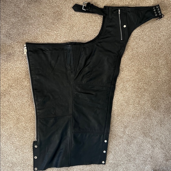 Daniel Smart Motorcycle Chaps - Picture 4 of 14